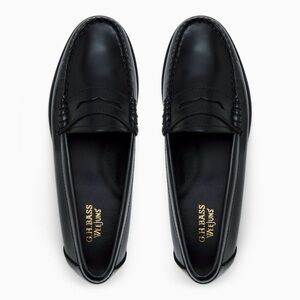 G.H. Bass & Co. Whitney Black Leather Penny Loafers